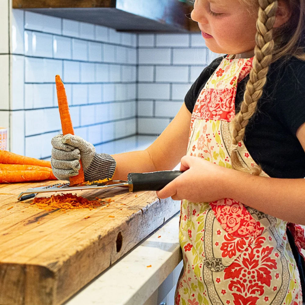 Microplane Cut Resistant Glove, Child Size - Image 2